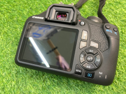 Canon EOS 2000D Kit 18-55mm 30.000 кадров