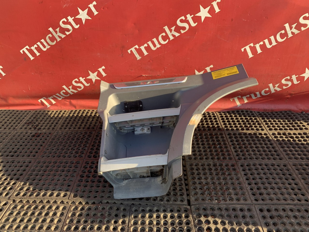 Корпус подножек левый 2021г