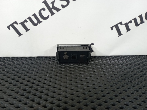 Блок кнопок внутреннего освещения 2023г