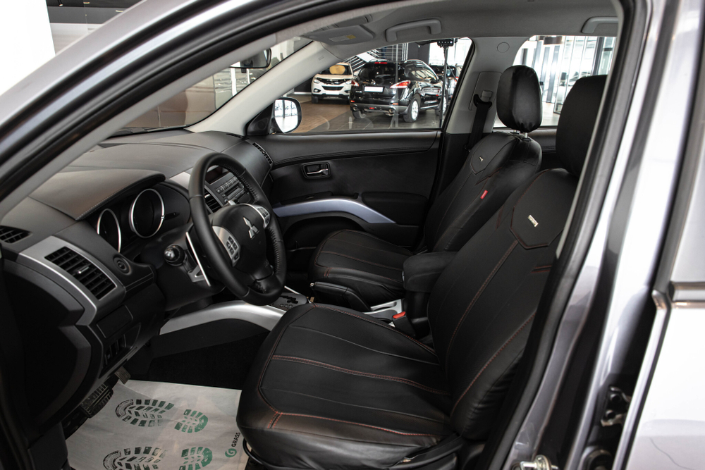 Mitsubishi Outlander, 2010 год