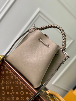 Louis Vuitton Muria
