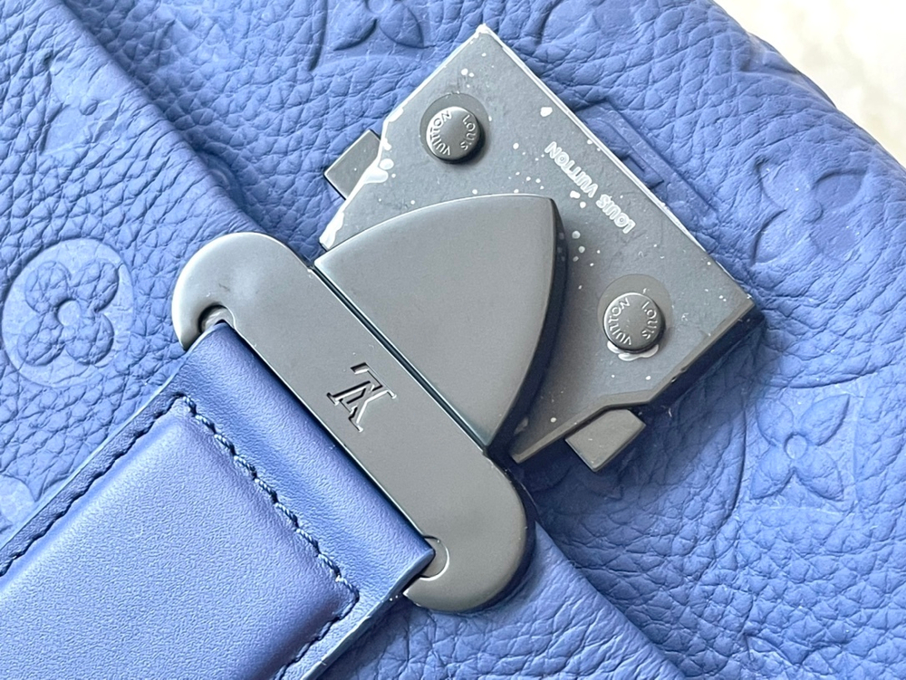 Louis Vuitton S-Cape Messenger Bag