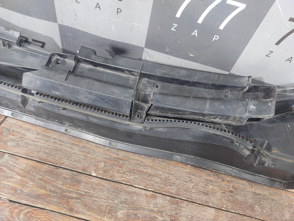 Решетка стеклоочистителей Toyota RAV4 IV (XA40) 12-19 Б/У Оригинал 5570842180