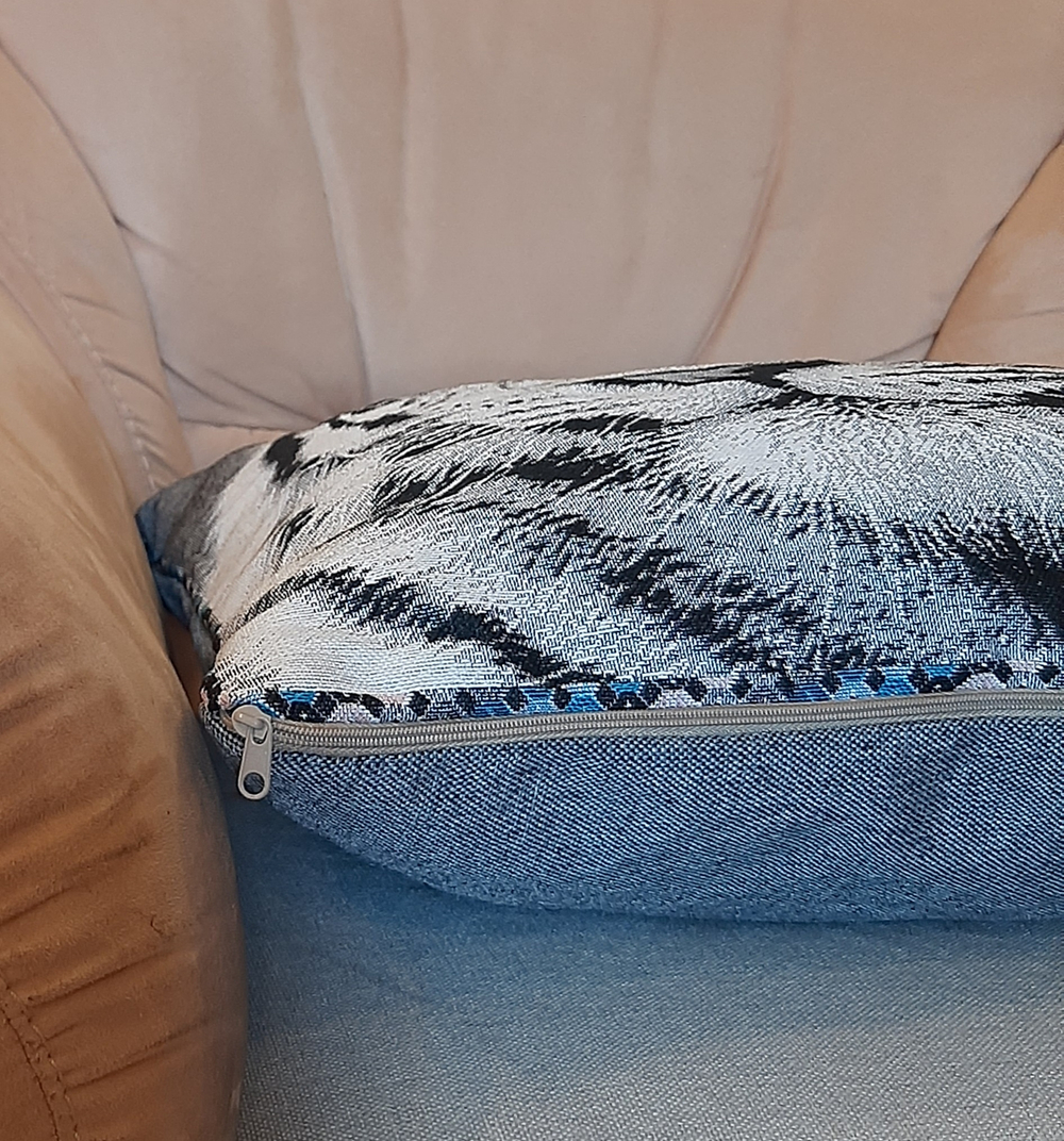 Наволочка для декоративной подушки Топаз 47х47