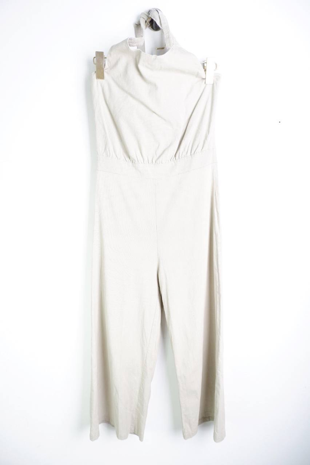 Комбинезон для модных образов, визуально на 40 размер