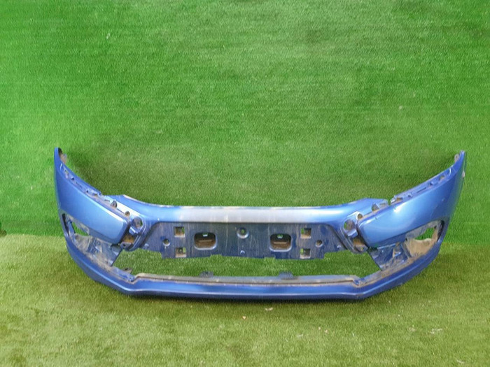 Бампер передний Lada Granta (2018-н.в.)