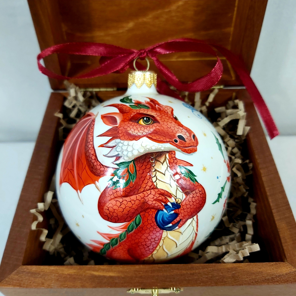 Коллекционный елочный шар с росписью Палех "Дракон" в деревянной шкатулке