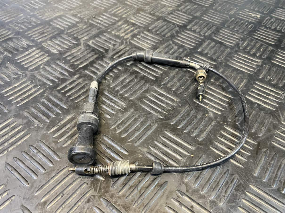 Трос обогатителя Suzuki Intruder VS750 VR51A (с рукояткой и иглами)