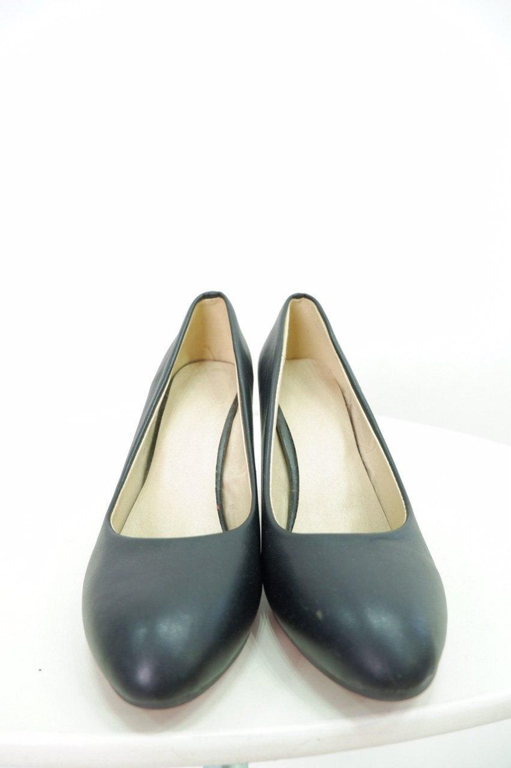 Туфли черные 39 размер