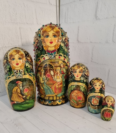 Матрешка 18см "Аленький цветочек" 5 мест