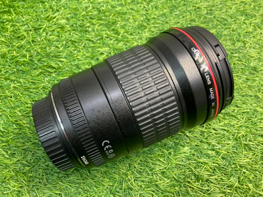 Canon EF 135mm 2L USM