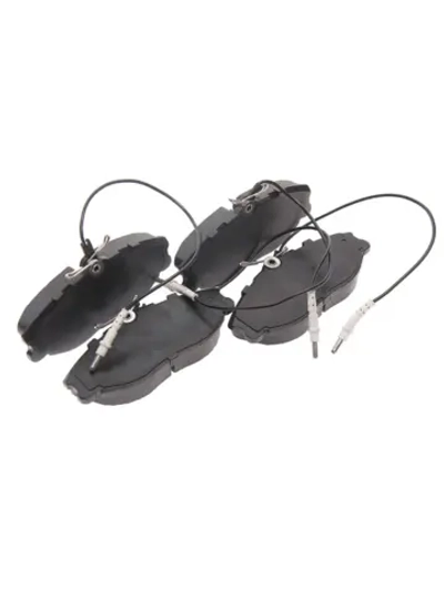 Колодки тормозные PEUGEOT 306,406 передние (4шт.) SANGSIN
