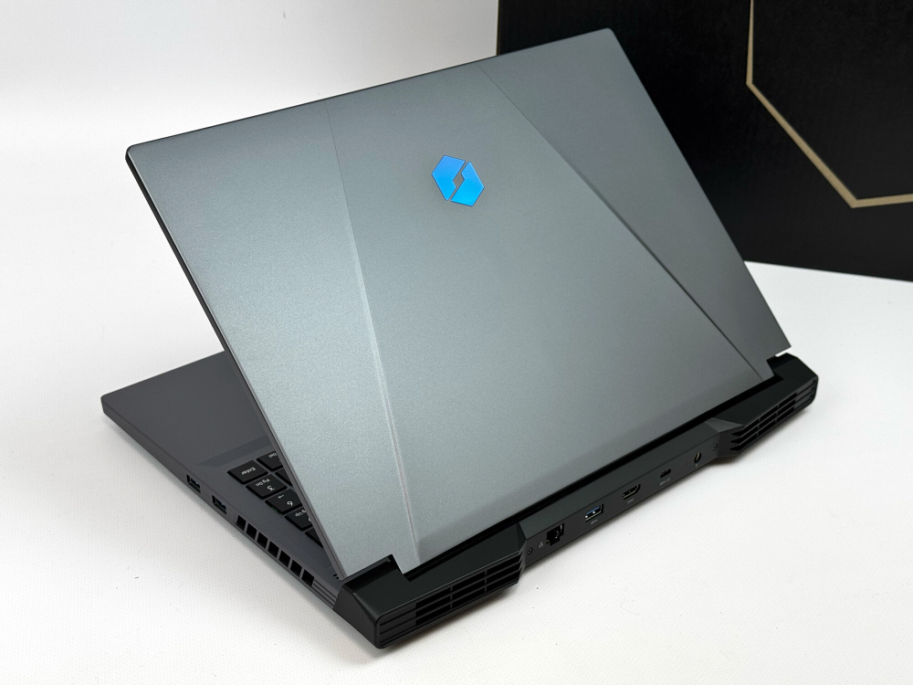 Новый ноутбук Mechrevo (16 Pro) Ryzen 7 7745HX / RTX 4070 8GB / 16GB / 1TB / 2.5K / 240Hz / Win11 / RU-EN клавиатура