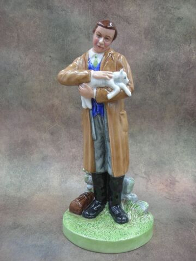 Статуэтка. Фарфор. Врач Ветеринар. Royal Doulton. Англия