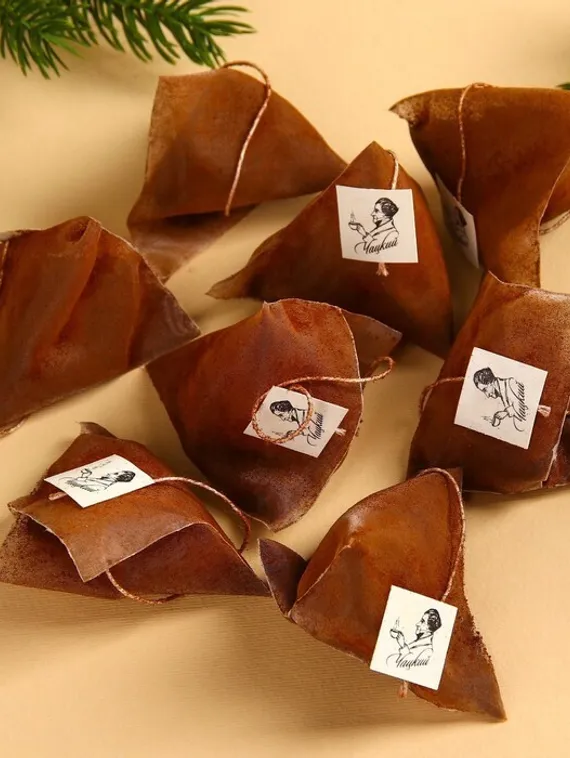 Кофе 100 % арабика «Антипохмелин новогодний» в пирамидках, 8 шт. х 8 г.