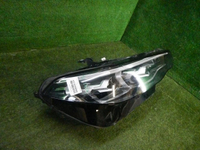Фара правая BMW X7 G07 (2019-2022) LED
