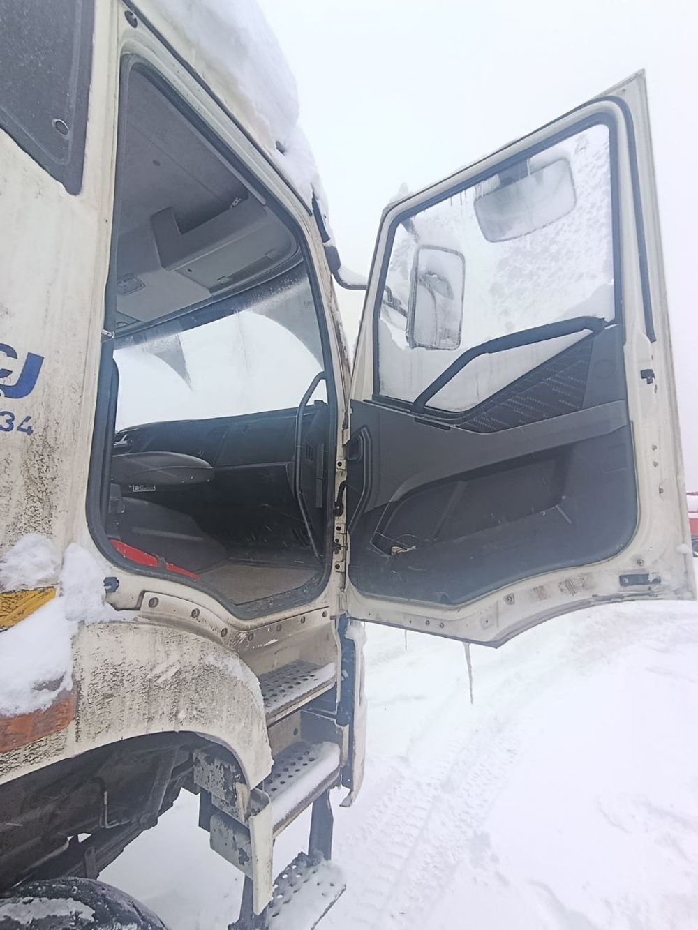 FAW J6 6x4 Самосвал CA3250P66K24T1E5 (Дизельный, 11,1 л, 390 л.с., МТ)