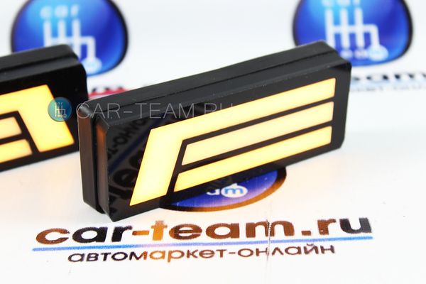 Светодиодные LED повторители поворота на Лада Нива 4x4 три полосы