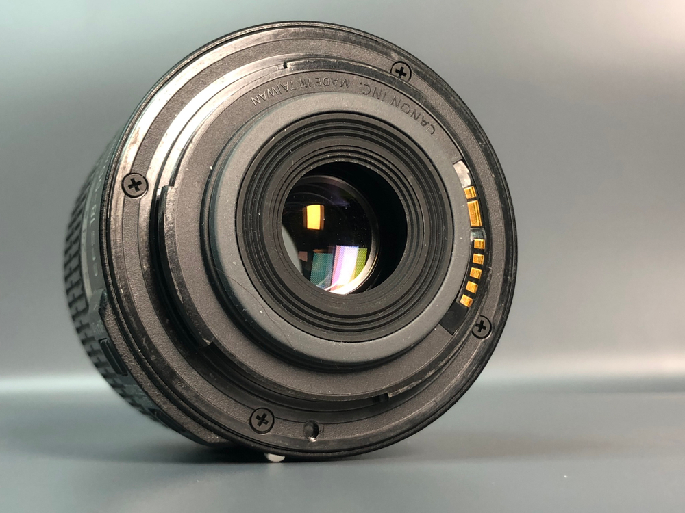 Canon 600D Kit 18-55mm 3.5-5.6 IS STM 17.000 кадров