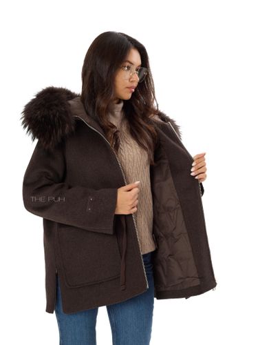 Шоколадное шерстяное пальто с пуховым подкладом