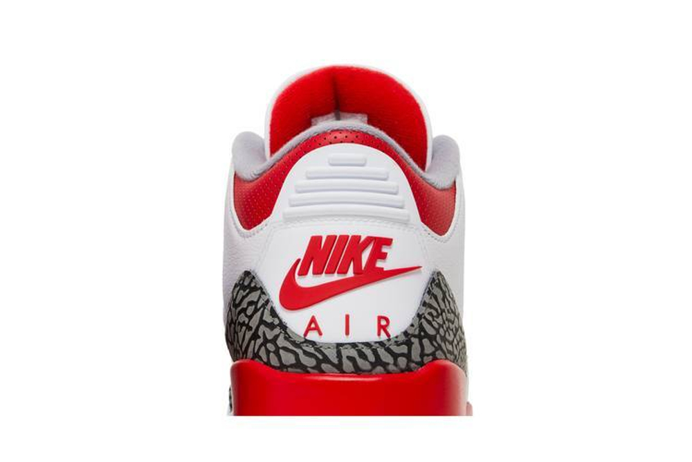 Кроссовки Jordan Air Jordan 3 Retro "Fire Red" 2022