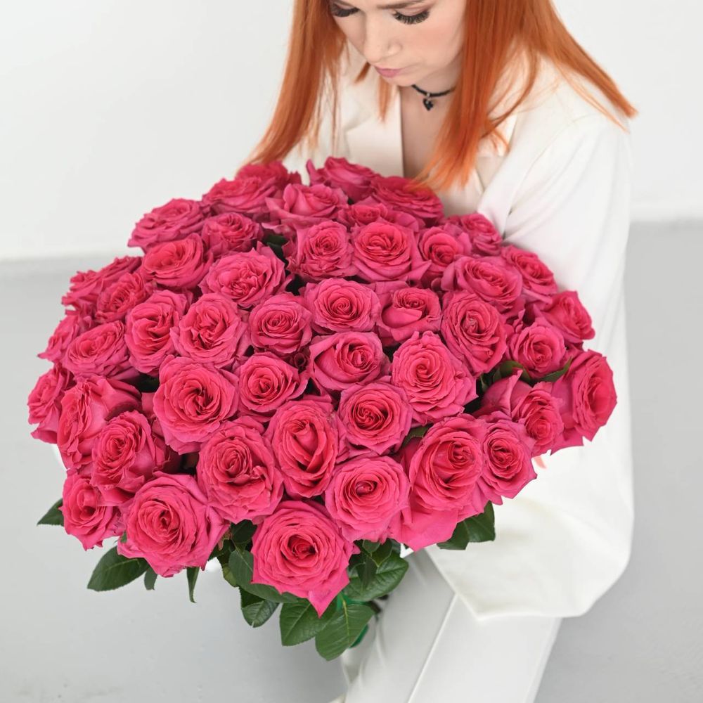 51 Роза розовая Эквадор 60см.