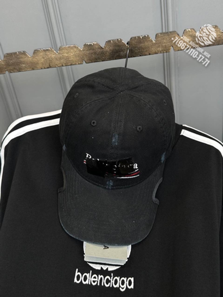 Бейсболка Balenciaga