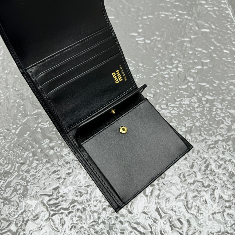 Miu Miu Wallet 10 cm