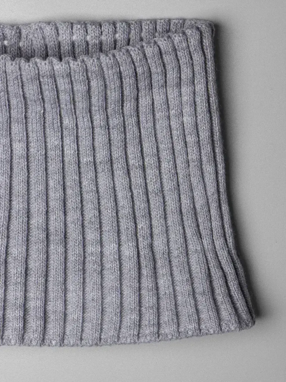 Шапка и снуд для девочки для осени