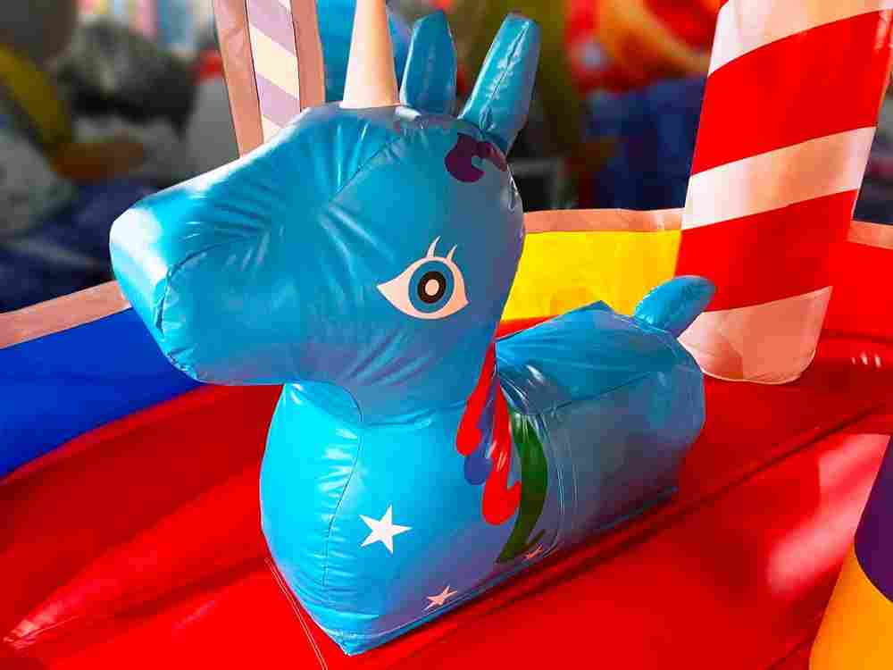 Коммерческий надувной батут «Карамельное Чудо» 5*5*3,5 м