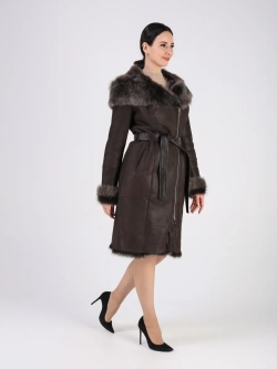 Дубленка зимняя натуральная с капюшоном