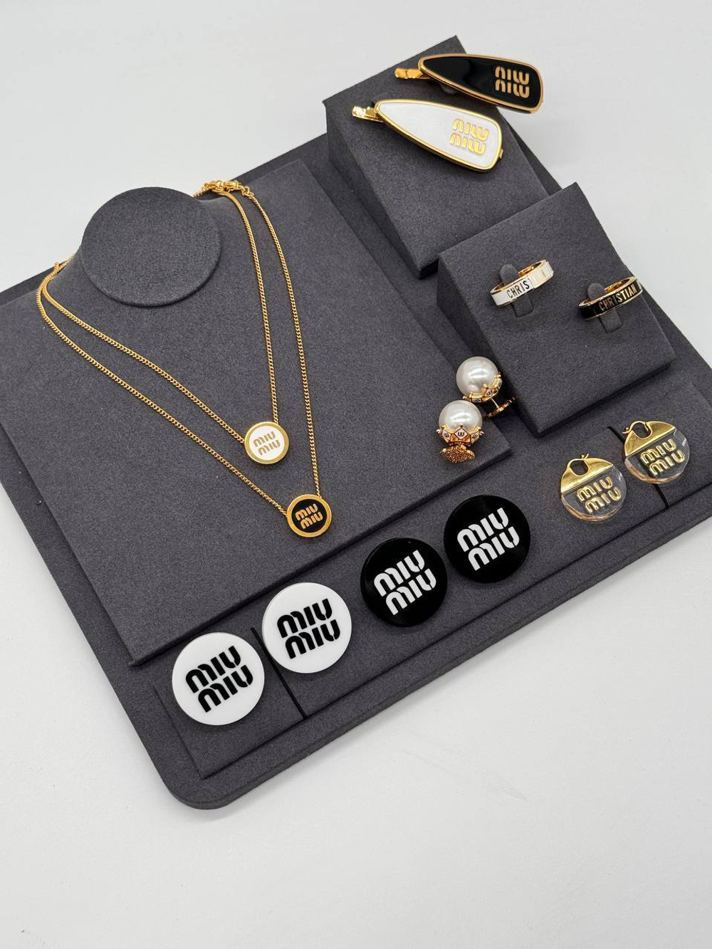 Заколка MIU MIU