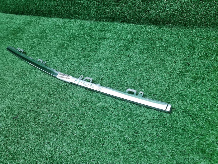 Молдинг бампера Mercedes S W222 (17-20) Maybach