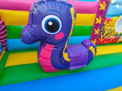 Коммерческий надувной батут без горки «В гостях у моря» 12*6*3,5 м.