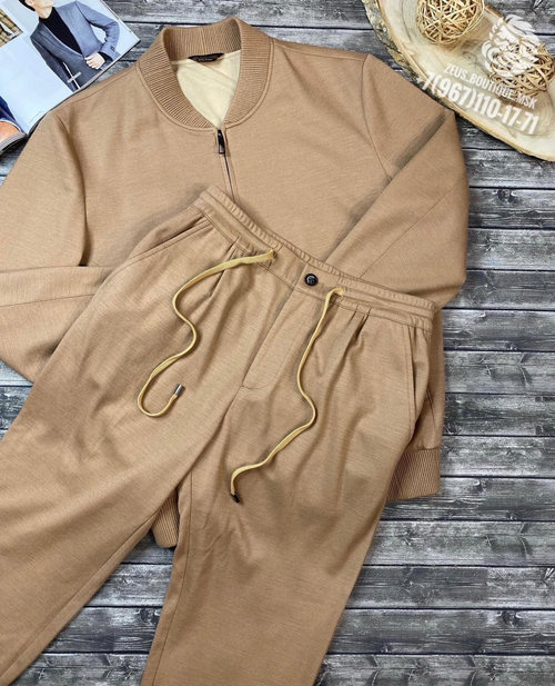 Летний спортивный костюм Loro Piana