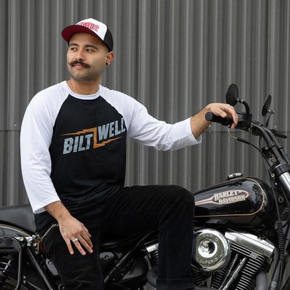 Bolts Raglan / Черно-белый