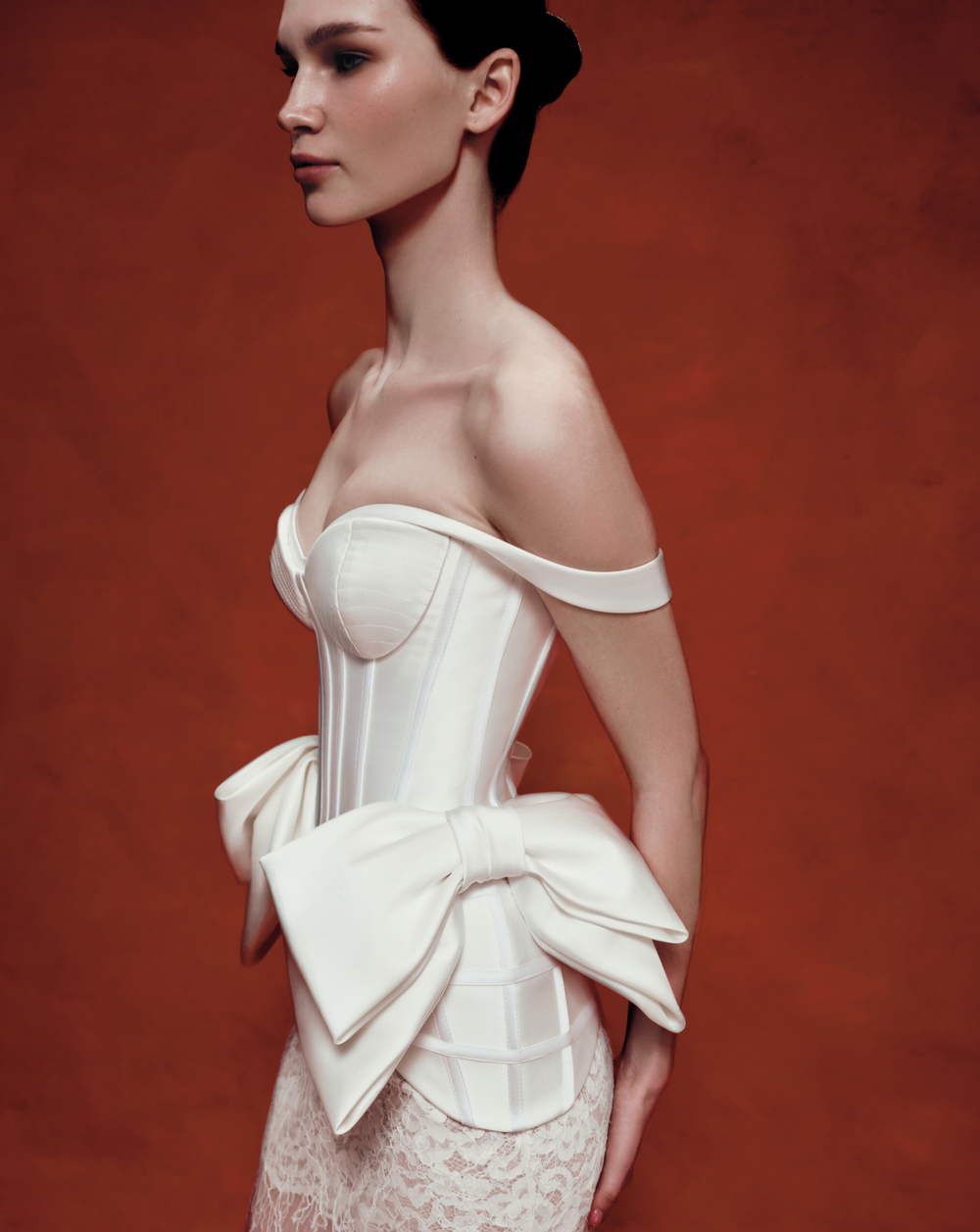 Корсет из атласа