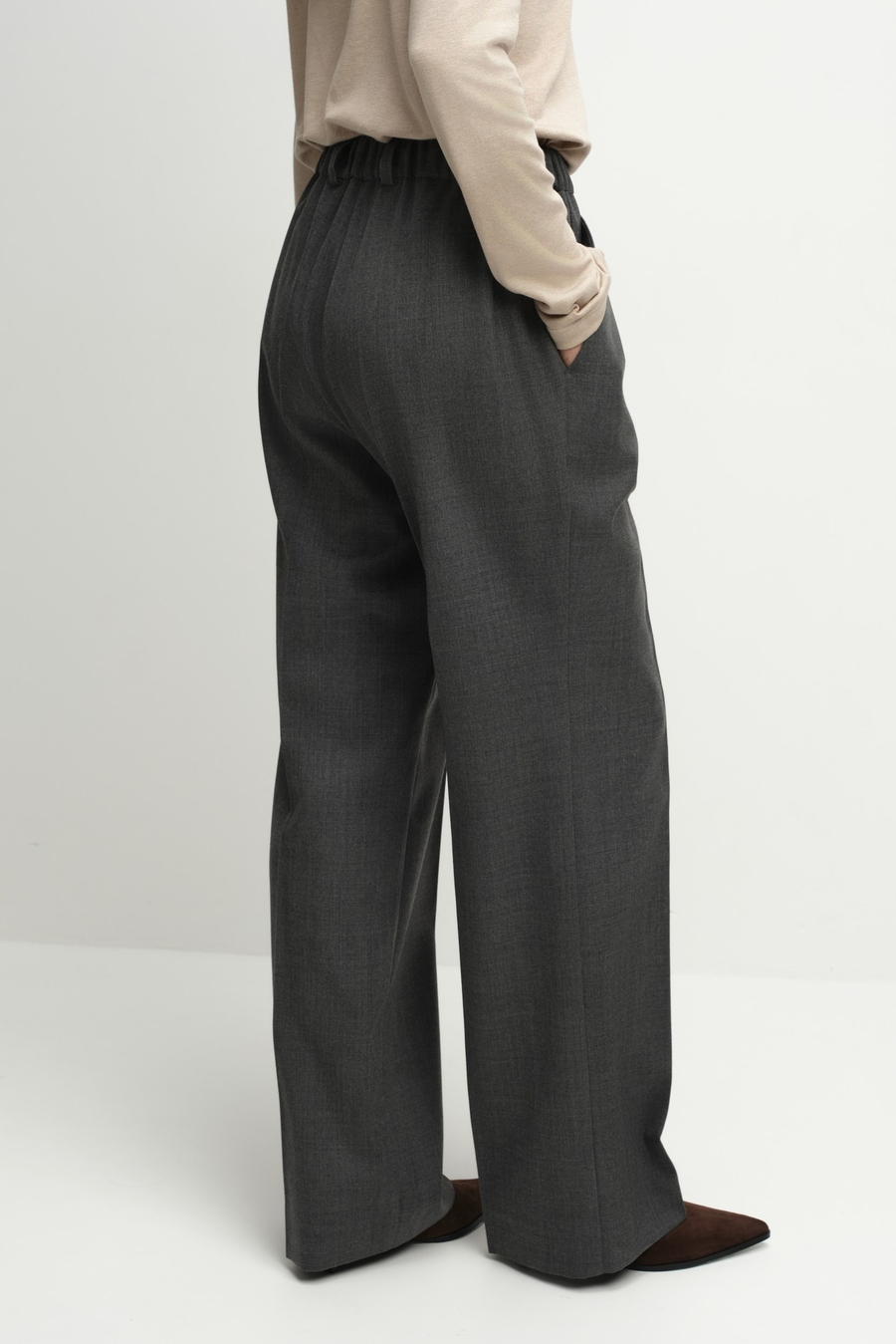 Брюки прямые на резинке