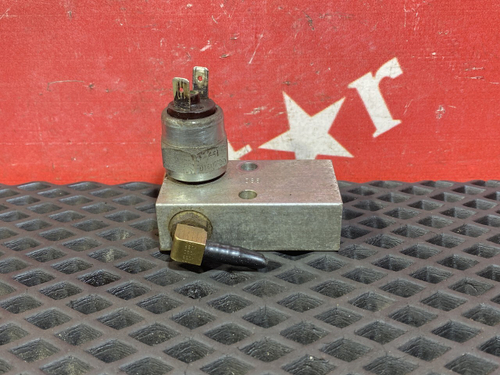 Датчик стояночного тормоза