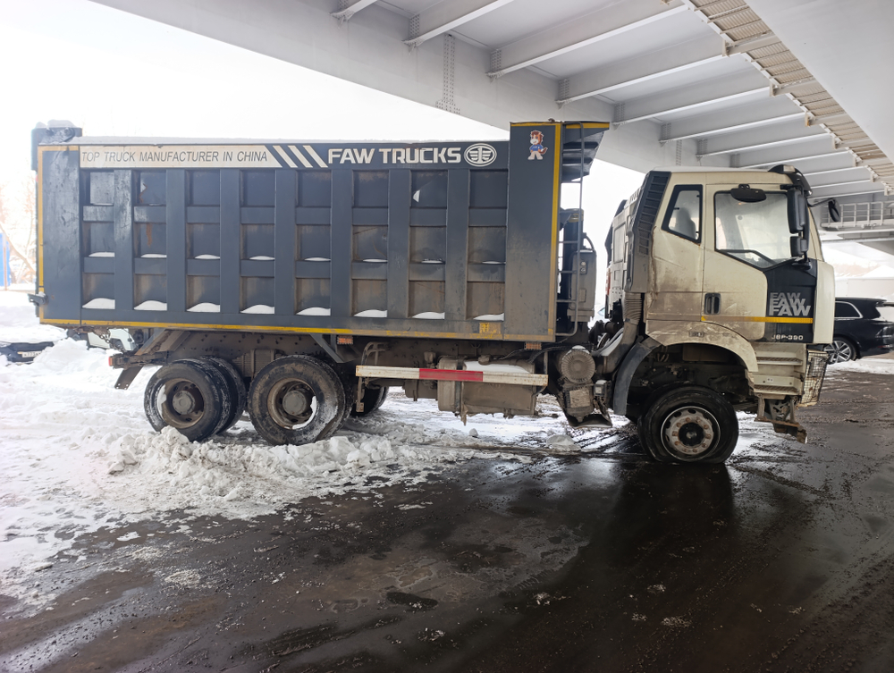 FAW J6 6x4 Самосвал CA3250P66K2T1E5 (Дизельный, 8,6 л, 375 л.с., МТ)