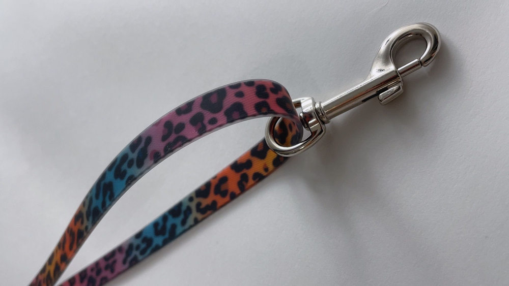 Ринговка груминга из биотана , ширина 15 мм, длина 50 см., зебра