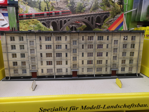 Здание "Хрущёвка" масштаб НО