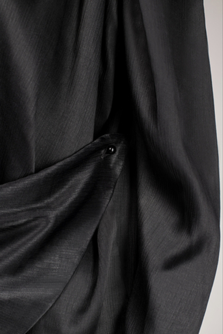 «Draped-detailing blouse» Блуза с драпировками из вискозы.