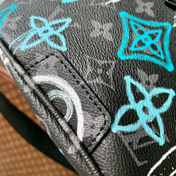 Louis Vuitton Discovery Bumbag