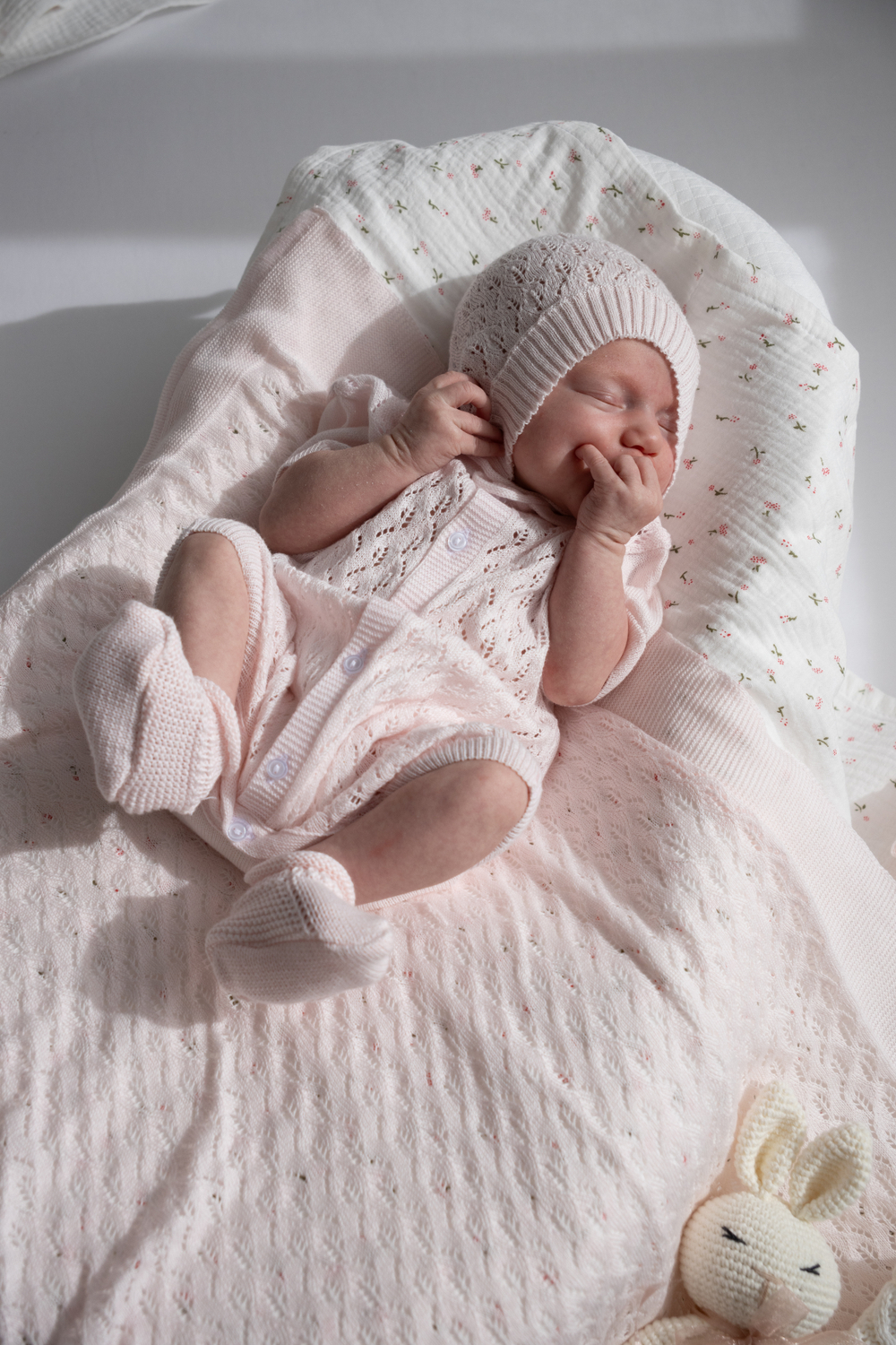 Комплект на выписку "Сакура" с песочником, Розовый