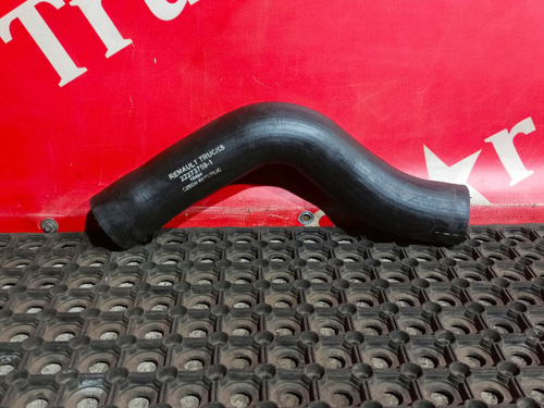 Патрубок радиатора