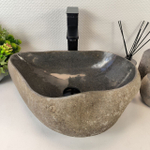 Раковина из речного камня RS-65373 46*33*15 0861