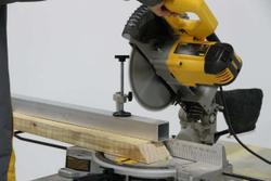 Торцовочная пила DEWALT DW714, 4600 об/мин, 13.1 кг