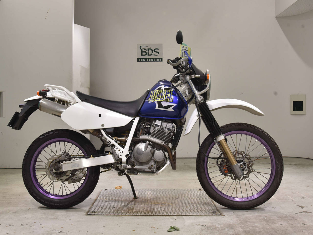 Suzuki Djebel 250XC