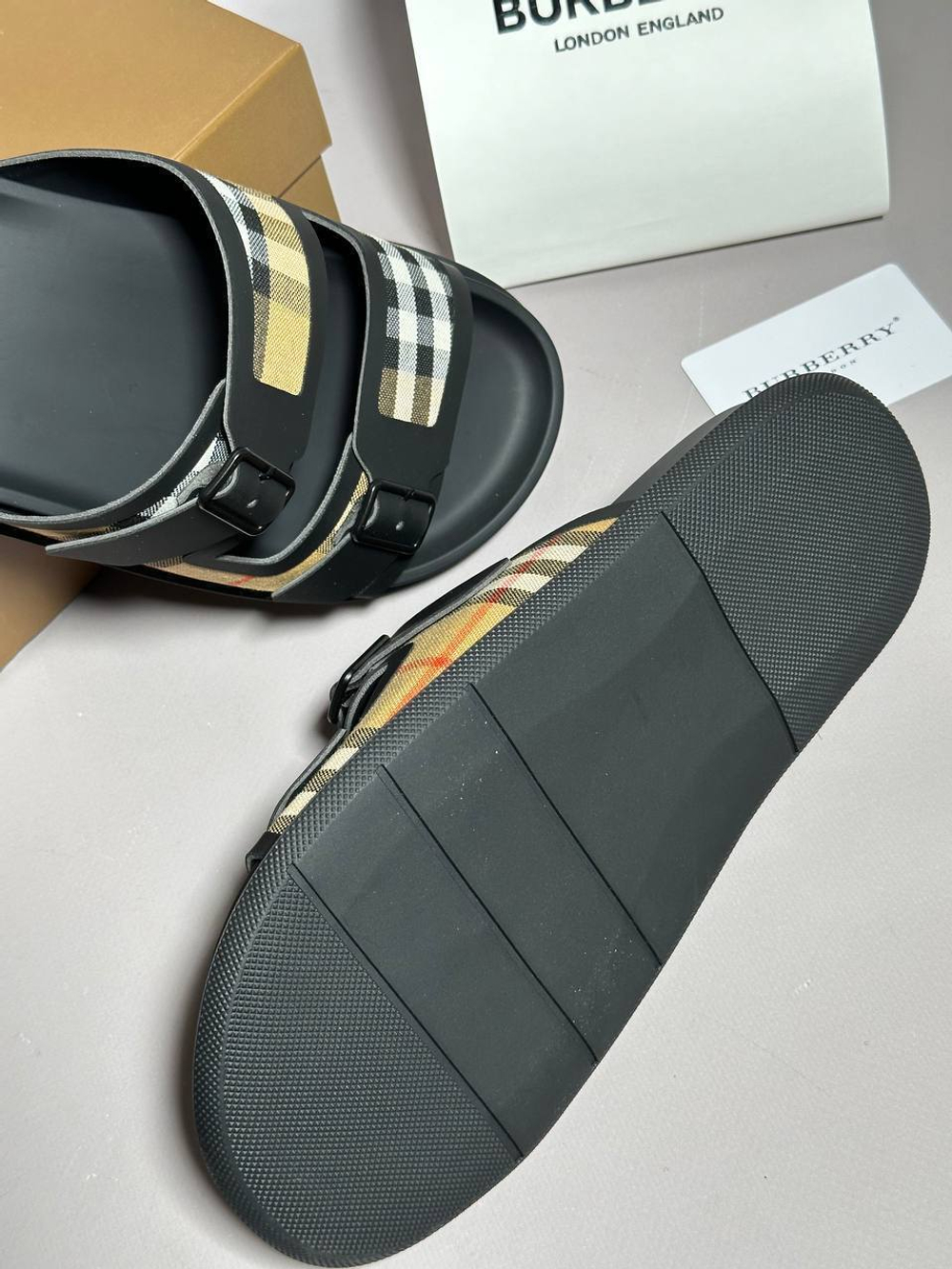 Шлепанцы Burberry